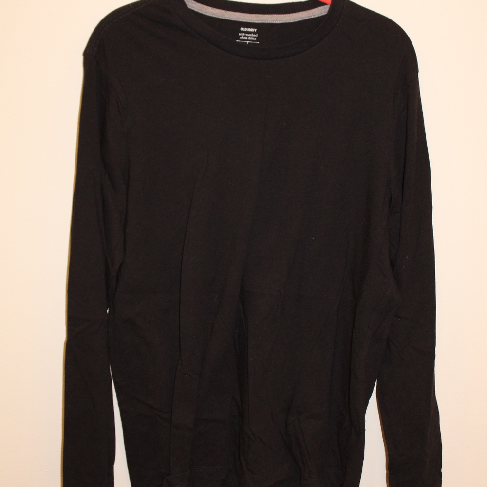 Men's Old Navy Black Long Sleeve Tee